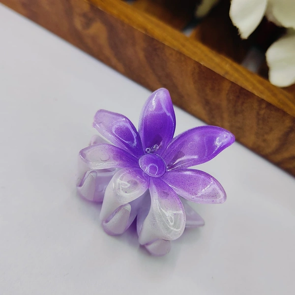 Sisterhood Flower Clip 7