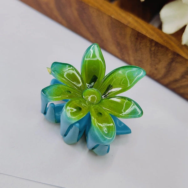 Sisterhood Flower Clip 6