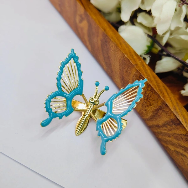 Sisterhood Dancing Vintage butterfly clip 1