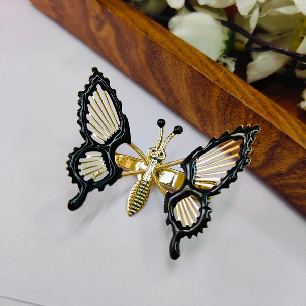Sisterhood Dancing Vintage butterfly clip 14