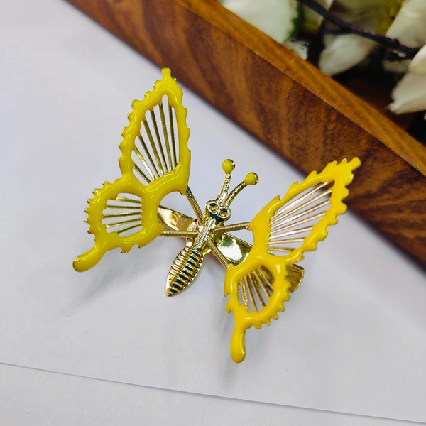 Sisterhood Dancing Vintage butterfly clip 3