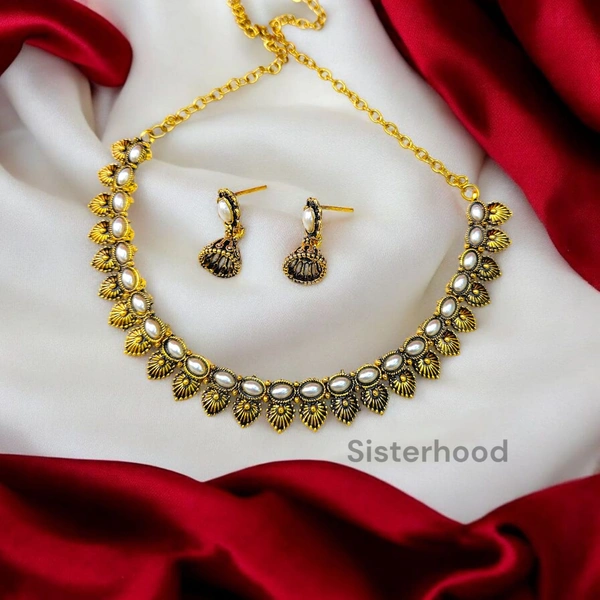 Sisterhood Nackales 6