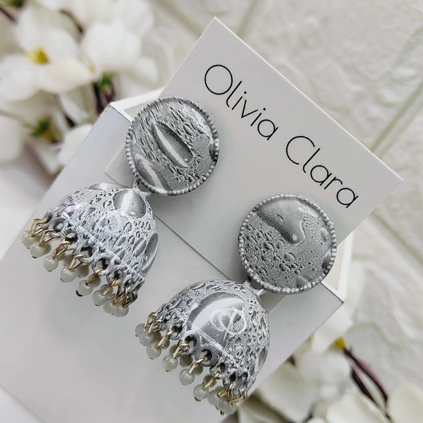 Sisterhood Stone Jhumkas 19