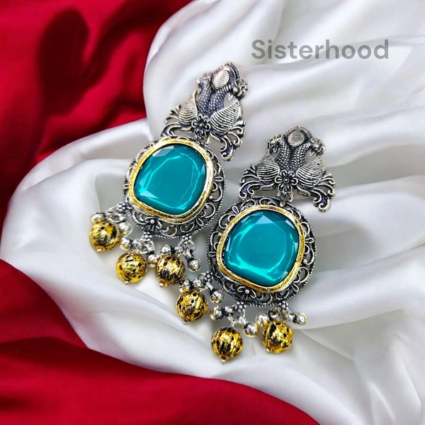Sisterhood Oxisided Earring 11