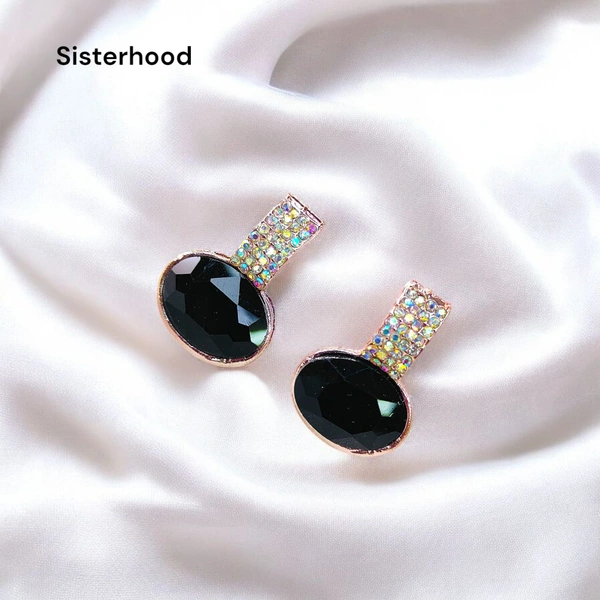 Sisterhood Cystal stone Earring2 - Black
