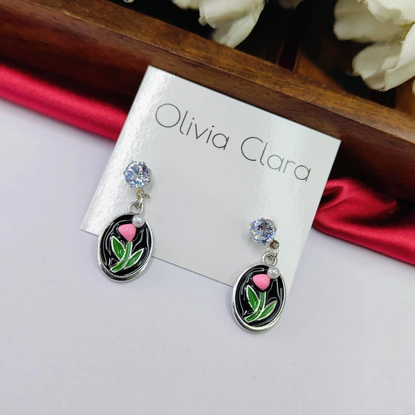 Sisterhood Earring 12