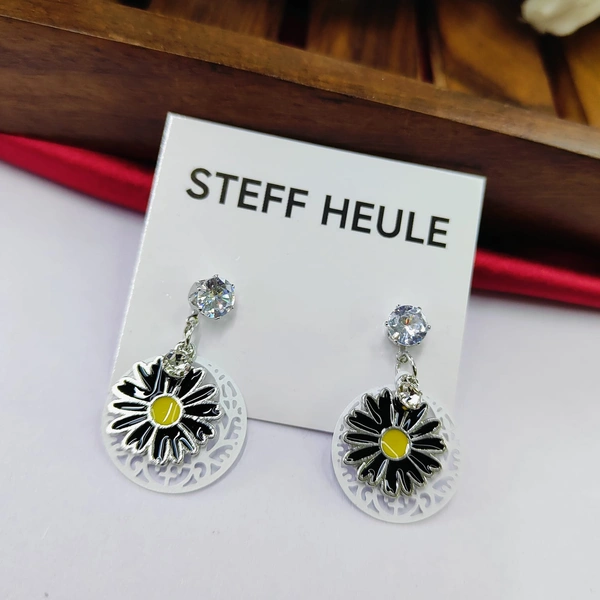 Sisterhood Earring 13