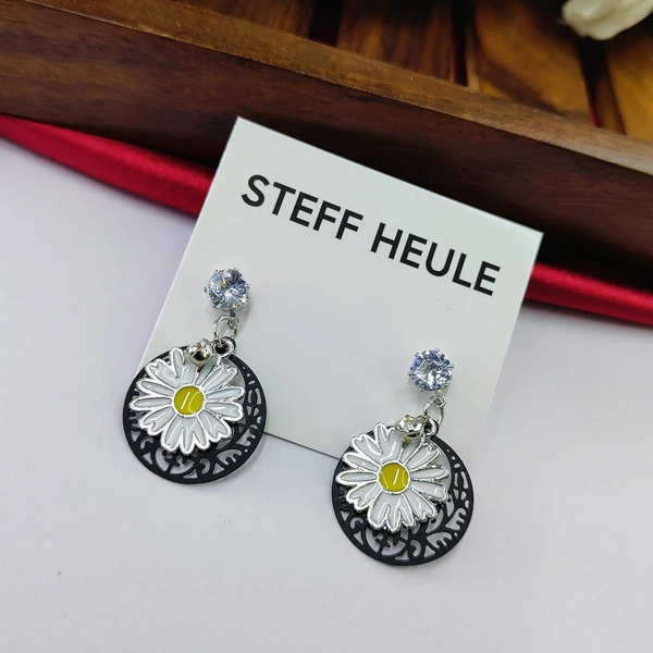 Sisterhood Earring 1
