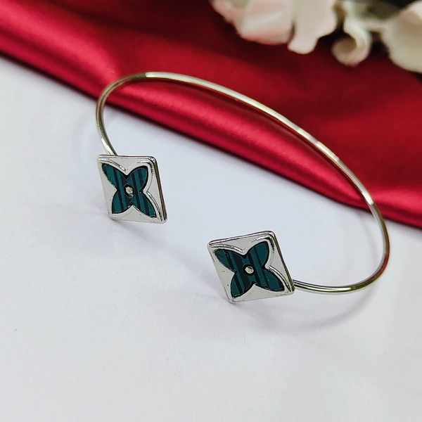 Sisterhood Bracelets 8 - Silver