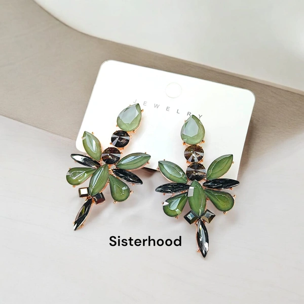 Sisterhood Vintage floral Crystal earring 4