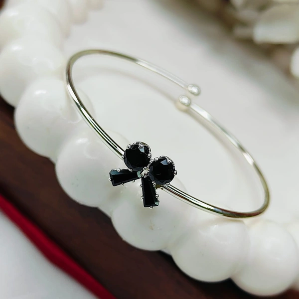 Sisterhood Adjustable bracelet 1