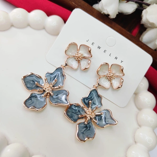 Sisterhood Flower Imported Earring 8