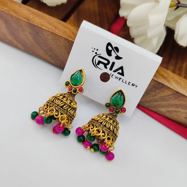 Sisterhood Golden  Jhumka 2 - San Felix