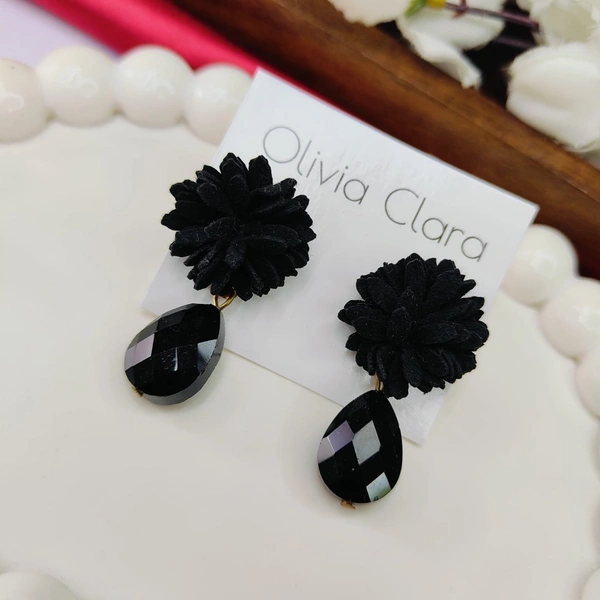 Sisterhood Silver Earring2