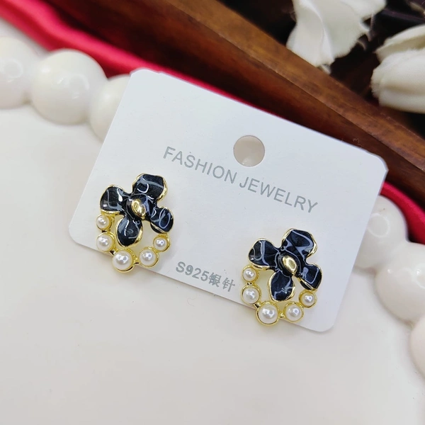 Sisterhood Western Earring 4
