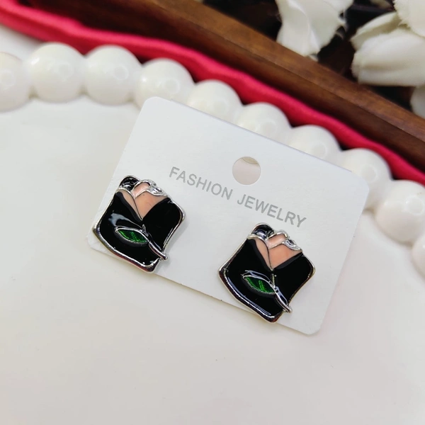 Sisterhood Western Earring 10
