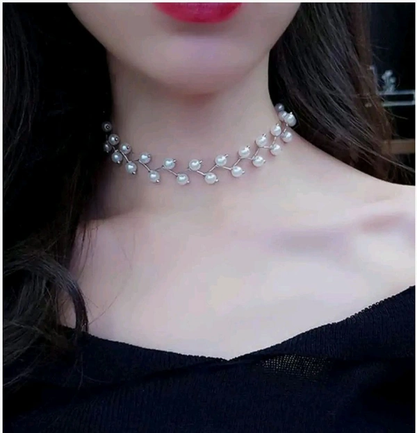 Sisterhood Pearl Chain 1