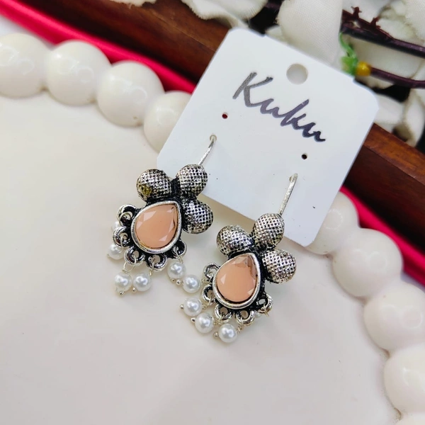 Sisterhood oxisided Earring 4