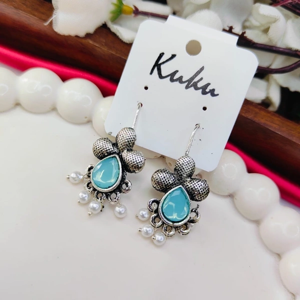 Sisterhood oxisided Earring 2