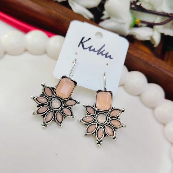 Sisterhood oxisided Earring 10