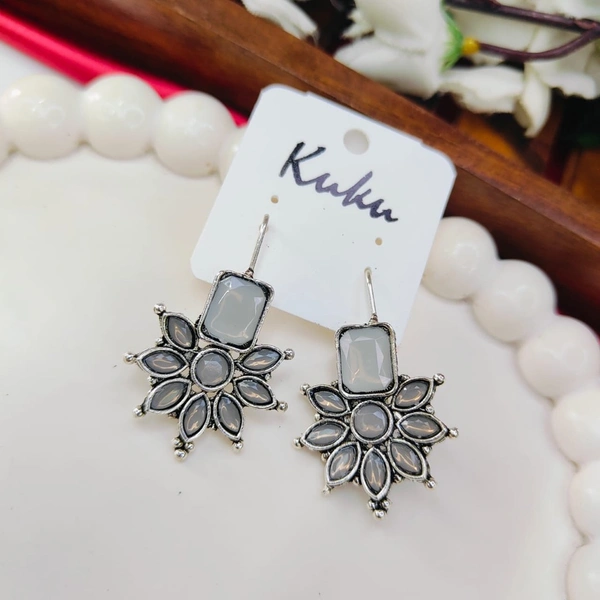 Sisterhood oxisided Earring 9