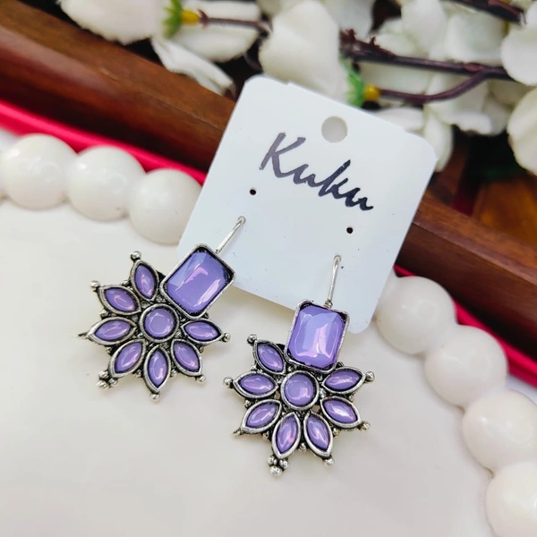 Sisterhood oxisided Earring 2