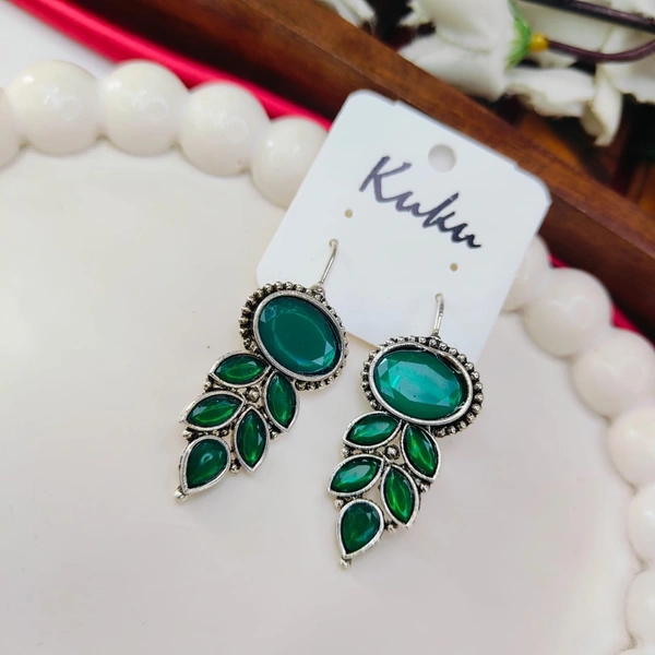 Sisterhood oxisided Earring 12