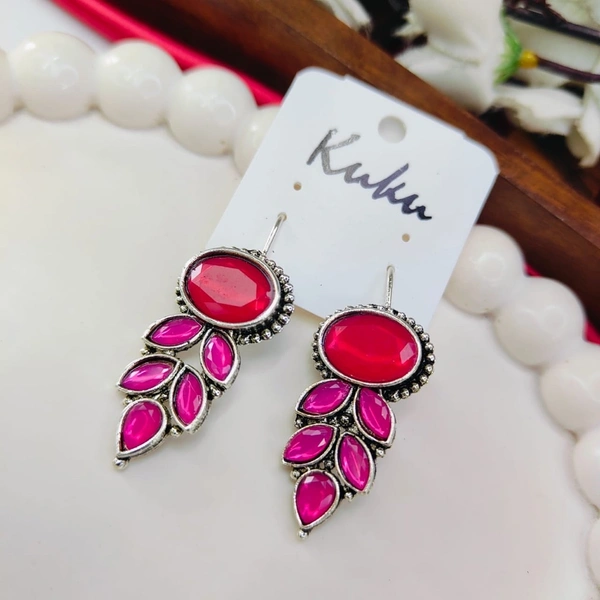Sisterhood oxisided Earring 21