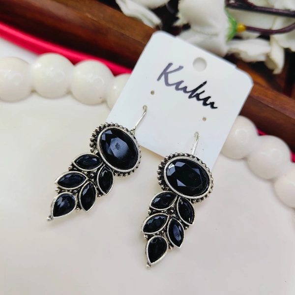 Sisterhood oxisided Earring 14
