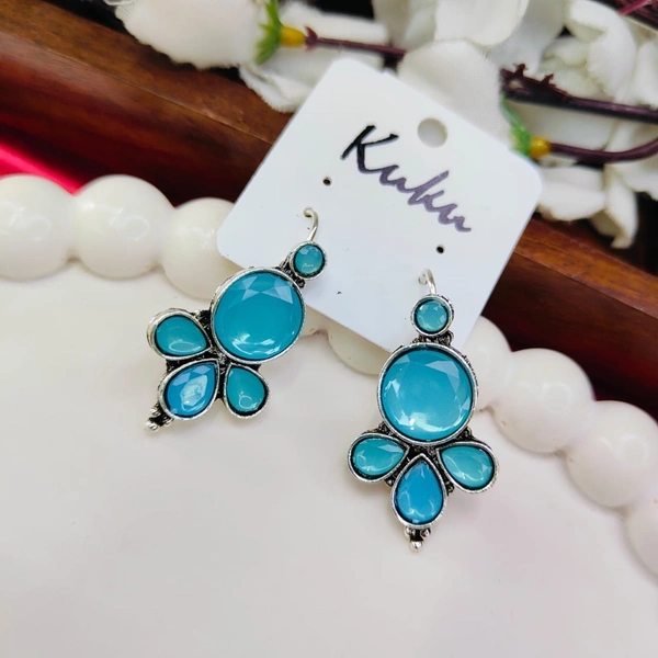 Sisterhood oxisided Earring 20