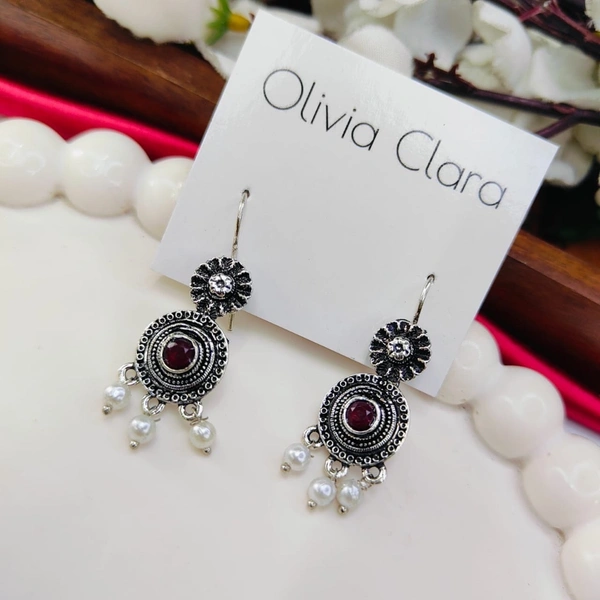 Sisterhood oxisided Earring 4
