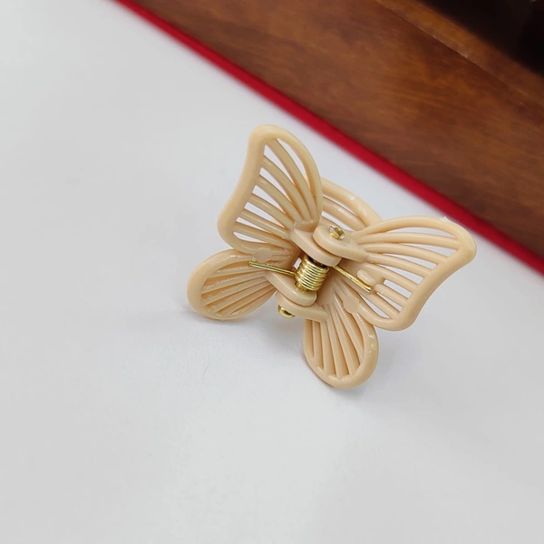 Sisterhood Butterfly claw clip 3