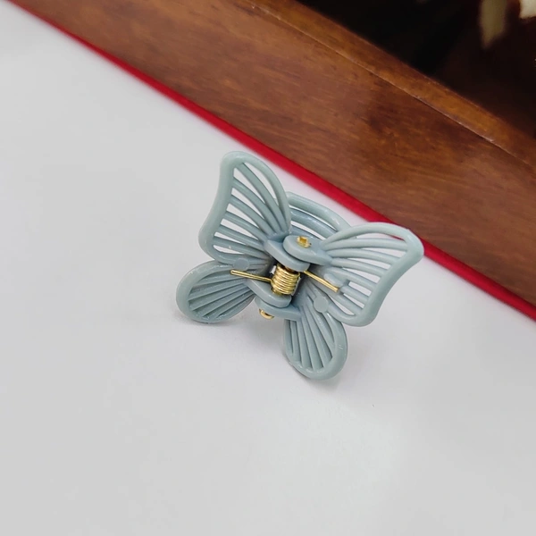 Sisterhood Butterfly claw clip 4
