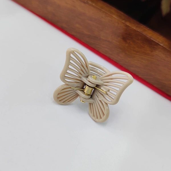 Sisterhood Butterfly claw clip 17