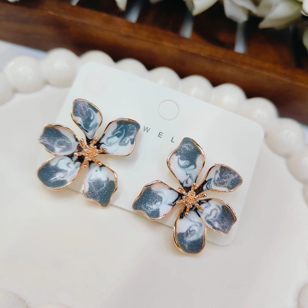 Imported Korean Earring 1