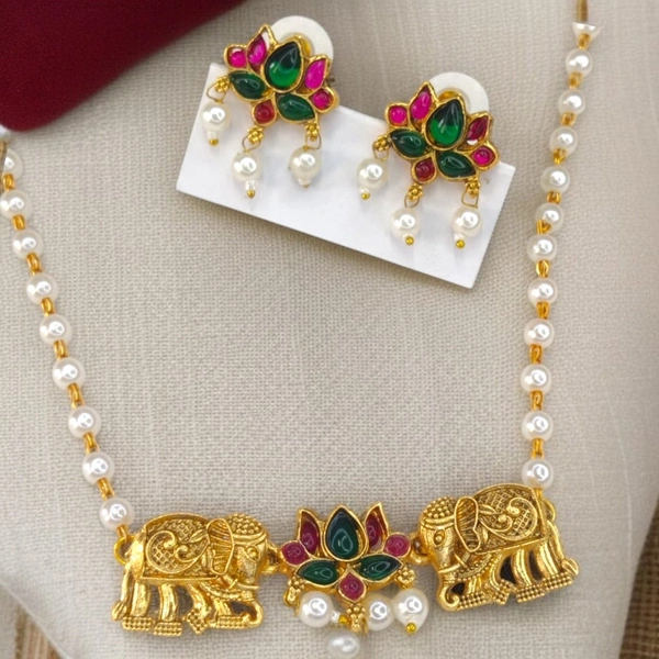 Trending Traditional Neckale 5