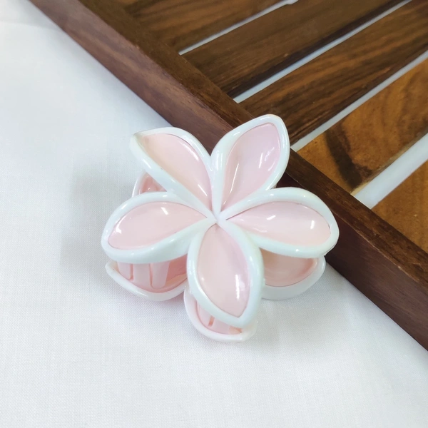 Flower Clip 4