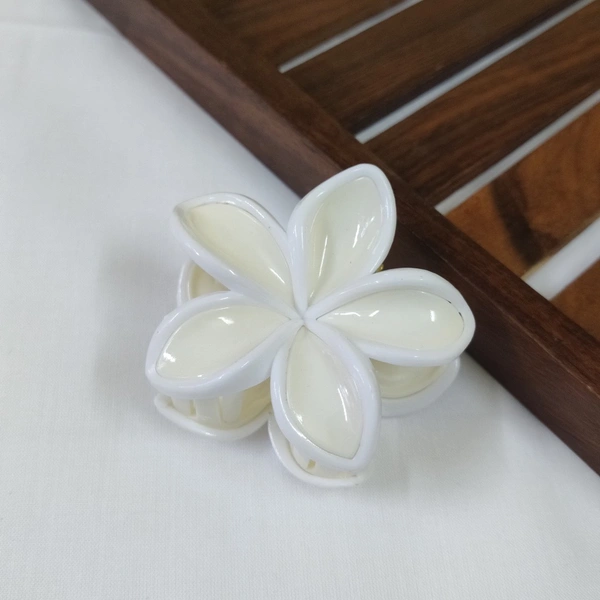 Flower Clip 3