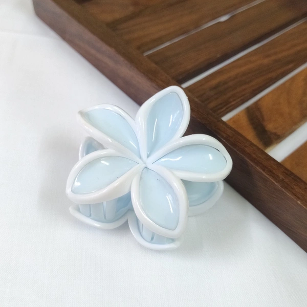Flower Clip 1