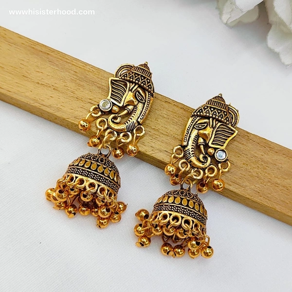Premium Earring 3