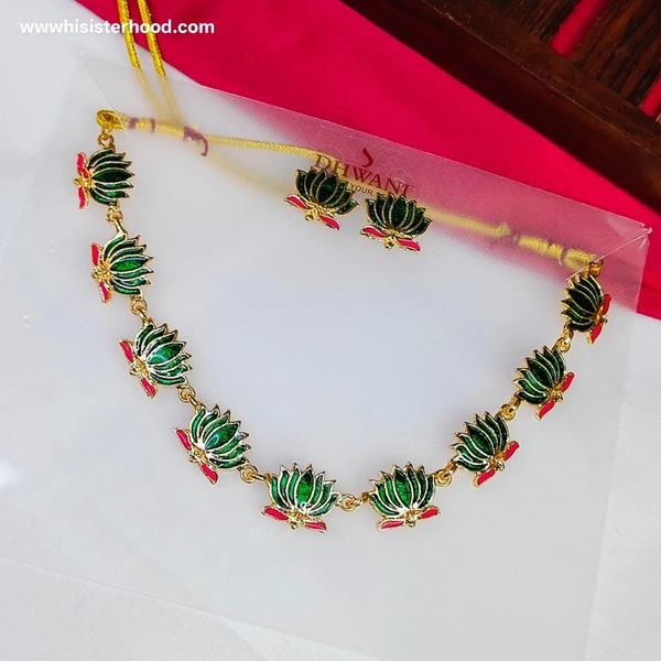 Trending Lotus mala 7