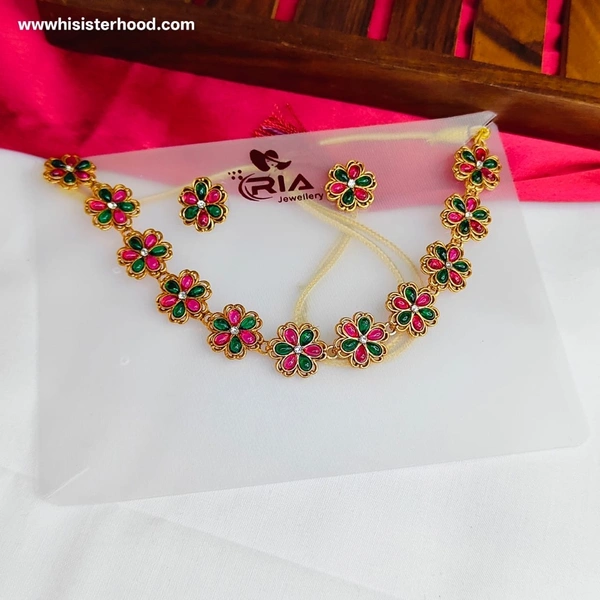Flower Neckale 2
