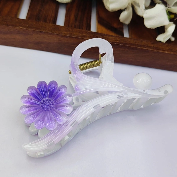 Glossy Flower Clip 1