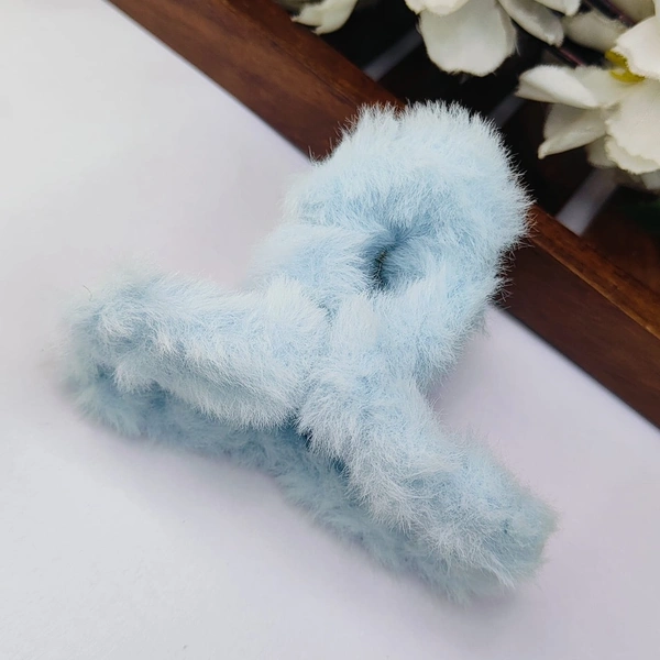 Plush furry claw clip 11