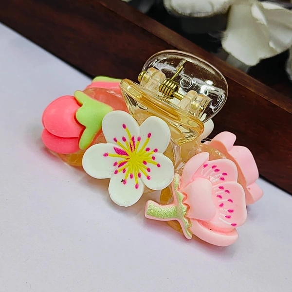 Floral Clip