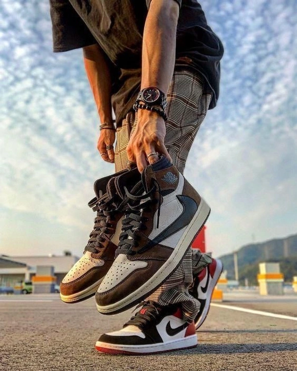 Jordan One Travis Scott - Brown, 40-41-42-43-44