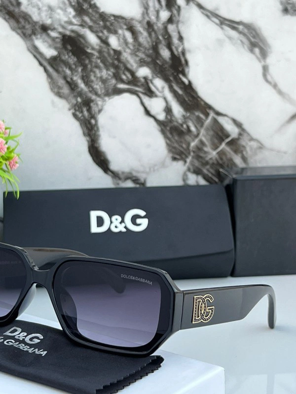 Dolce & gabbana small black shaded