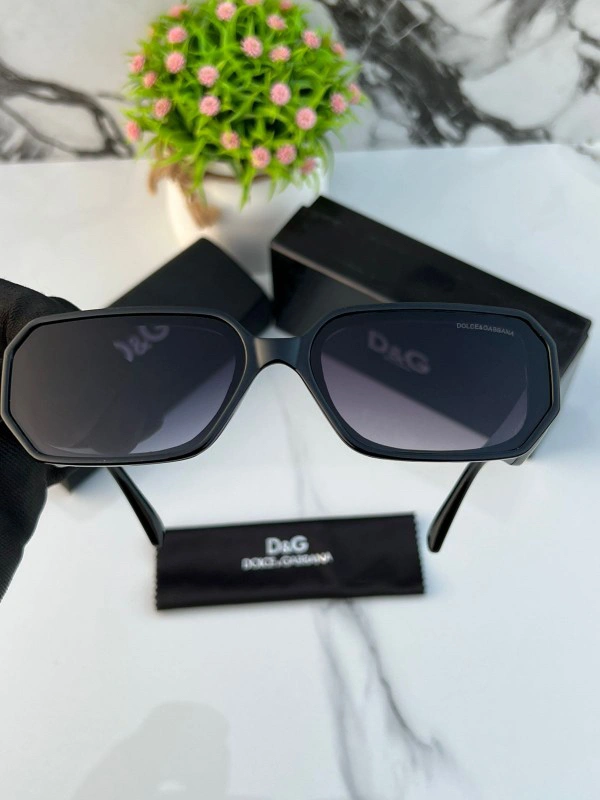 Dolce & gabbana small black shaded