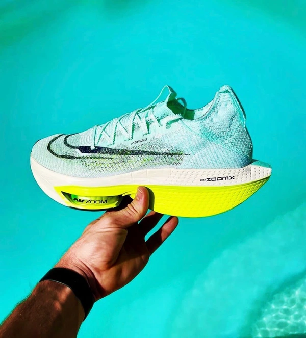 NIKE ZOOM ALPHAFLY