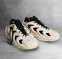 Addidas adifom q wonder white core  - 7- 7.5 - 8.5 - 9 - 10